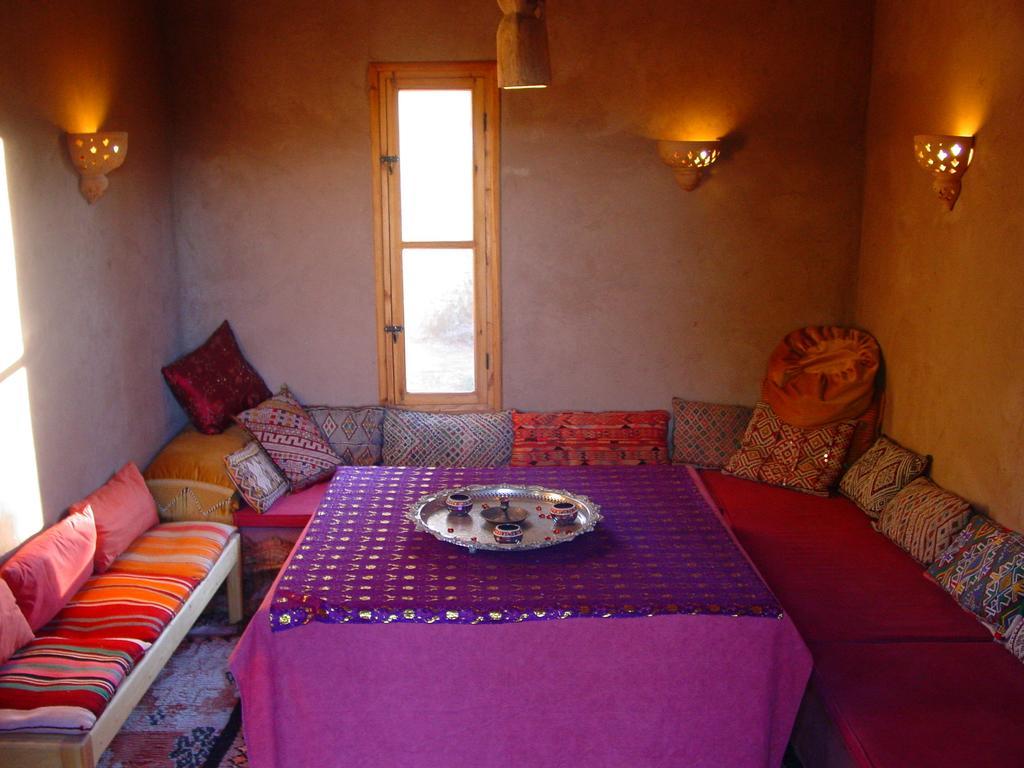 Bed and Breakfast Dar Paru M'Hamid El Ghizlane Exterior foto