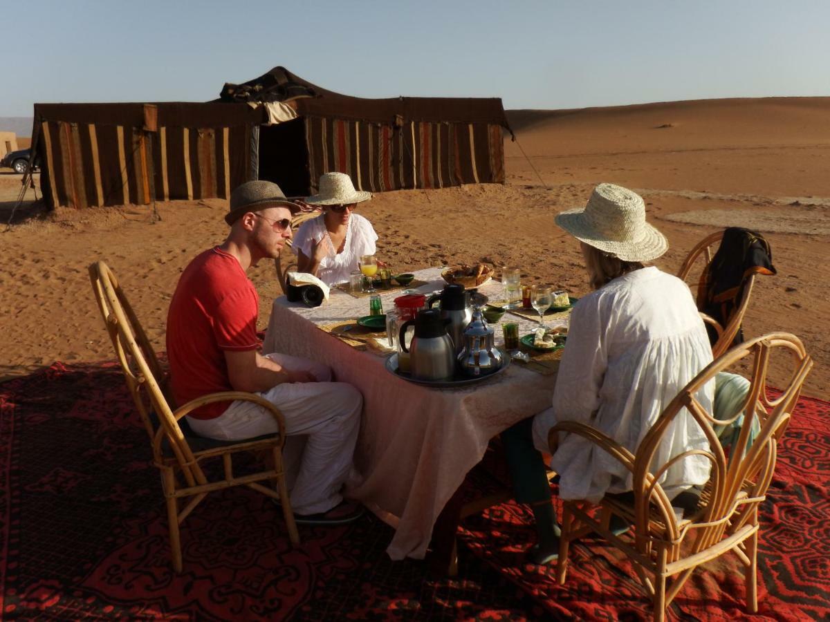 Bed and Breakfast Dar Paru M'Hamid El Ghizlane Exterior foto